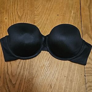 Maidenform Black Strapless Underwire Bra Size 36C Excellent Condition